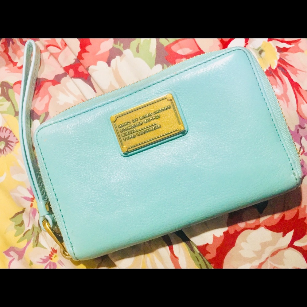 Marc By Marc Jacobs Leather Wristlet Wallet
